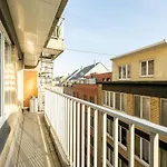 Apartament In By The Pier *