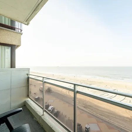 Appartement In By The Pier Blankenberge