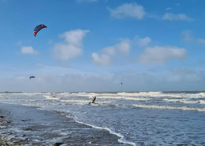 In By The Pier * Blankenberge